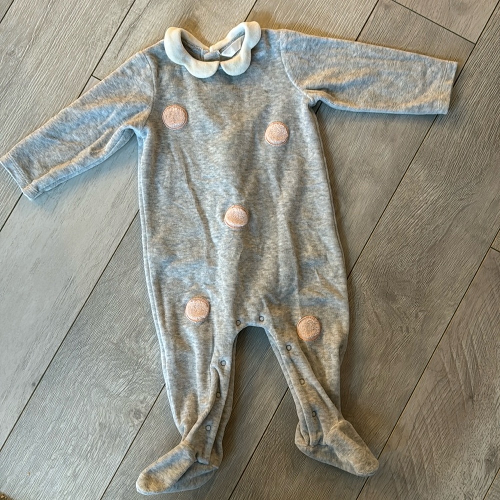 Mayoral girl velour polka dot footie outfit 4-6 months